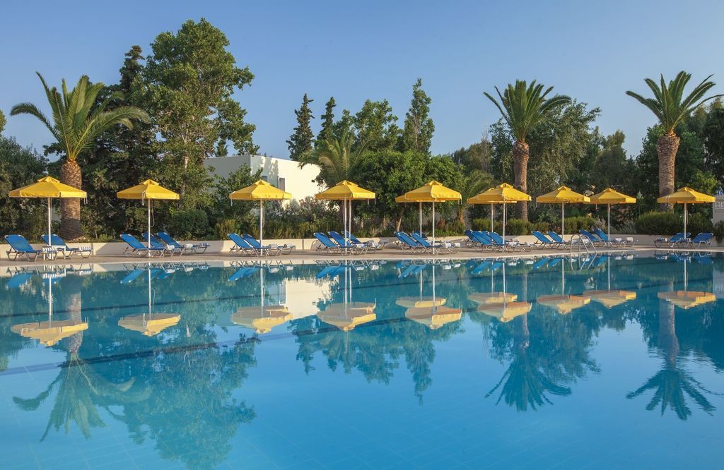 Kipriotis_Hippocrates_Pool_2