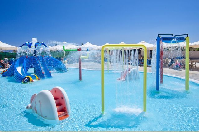 Kipriotis_Aqualand_Aquapark_-_Kids_pool